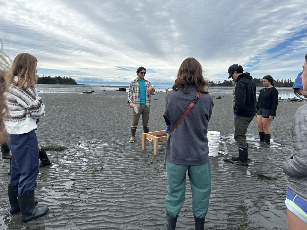 This image has an empty alt attribute; its file name is 7B0035D9-37AB-4567-B37A-223373D8935D_1_105_c.jpeg